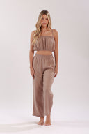 ARTESA KAHKI TANK CROP