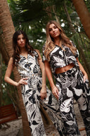 ANTIGUA WHITE UBER PRINT CROP SHIRT