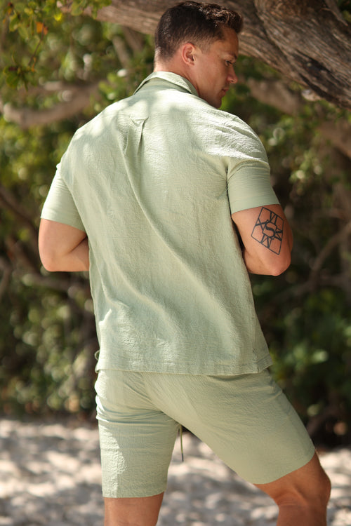 FIJI SAGE GREEN SEERSUCKER SHORT SLEEVE BUTTON DOWN apparel best seller Fiji Collection men top mens-shirt-short-sleeve-seersucker-sage-fiji-salty-weekend-us-5 SaltyWeekendUS